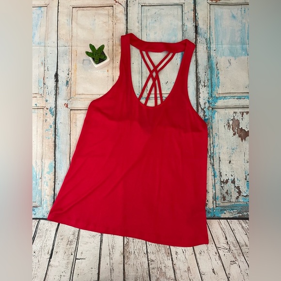 Forever 21 Tops - Red racer tank top
